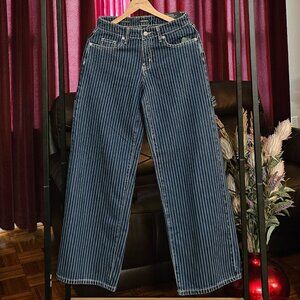 WILD FABLE LOW-RISE BAGGY JEANS